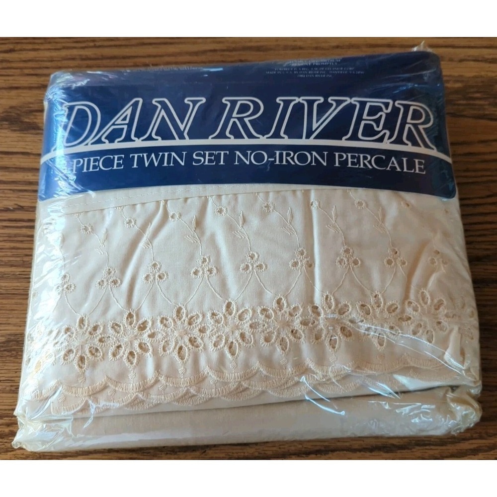 New NIP Vintage DAN RIVER Eyelet Collection Cream Ivory Twin‎ Sheet Set